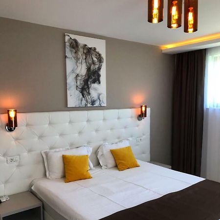 Mamaia Moments Villa, Mamaia Nord Navodari Bagian luar foto
